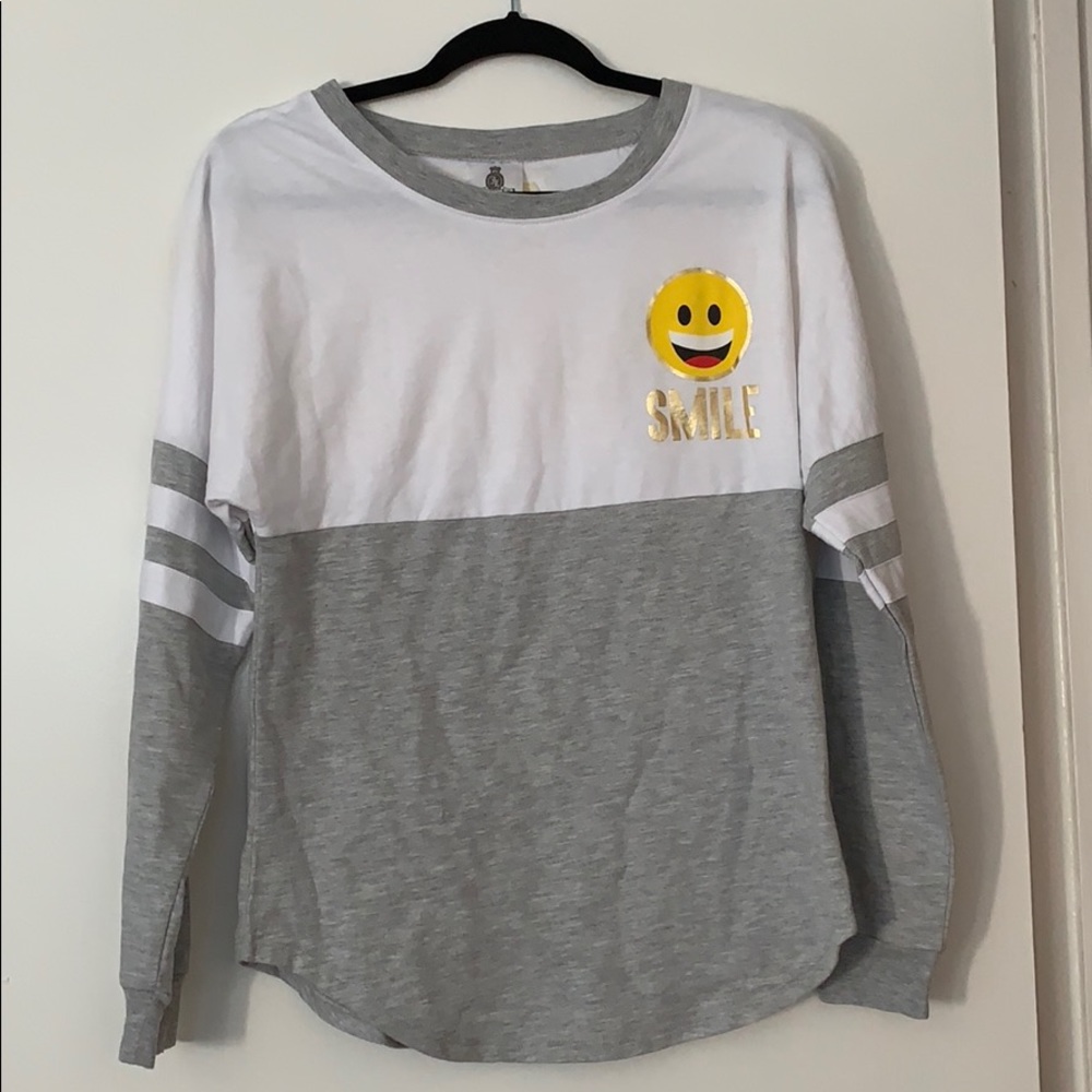 Long sleeve shirt
